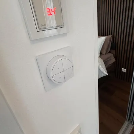 New Luxury 2br With Wifi, Sonos Sound, Tv, Led Ambience & Air Conditioning In Kaunas, Freda Apartament Kowno