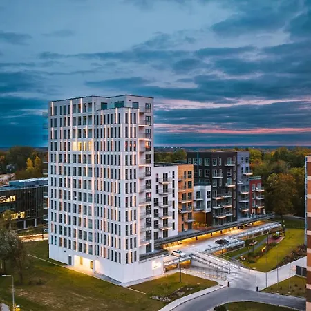 Apartament New Luxury 2br With Wifi, Sonos Sound, Tv, Led Ambience & Air Conditioning In Kaunas, Freda Kowno